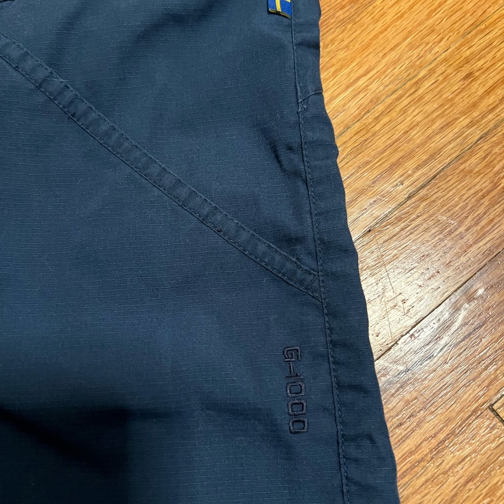 Fjallraven Men's Navy Outdoor Hybrid Shorts - Picture 6 of 9
